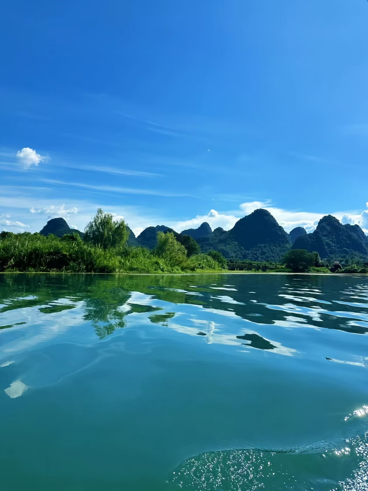 Li River karst mountains reflection Guilin