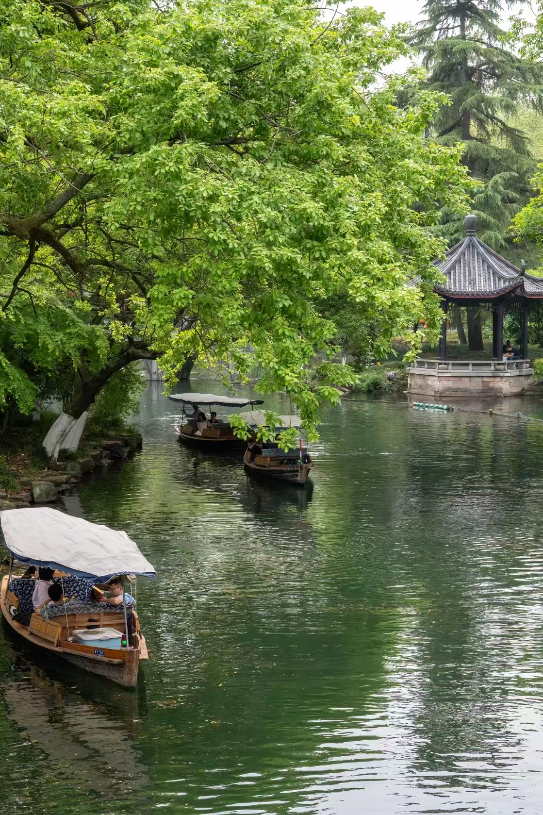Hangzhou traditional boat canal pavilion